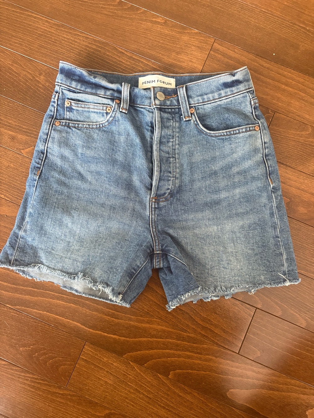 Denim Forum - The 50’s Arlo Hi Mid-Thigh Short